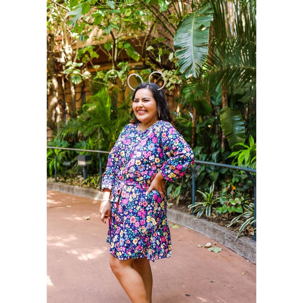 Encanto long‎ sleeve floral romper - Picture 2 of 5